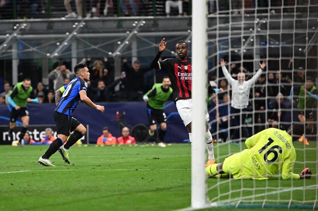 姆巴佩、C罗、德布劳内均未参与FIFA年度最佳球员投票（FIFA年度最佳球员投票未见姆巴佩、C罗、德布劳内参与）